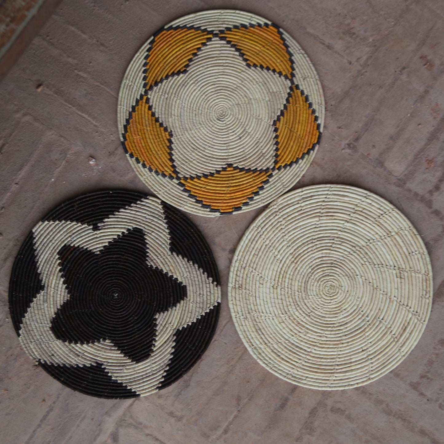 Brown Traditional Palm Leaf Wall Mats (Set of 3)
